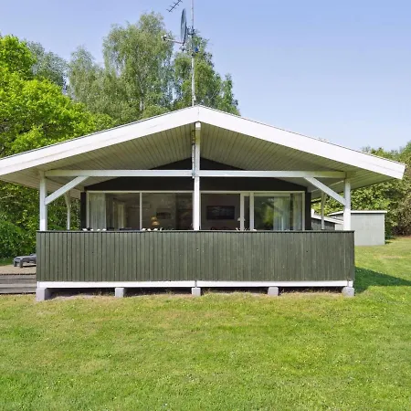 Gerulf - 800m From The Sea In Ne Jutland By Interhome Feriehus